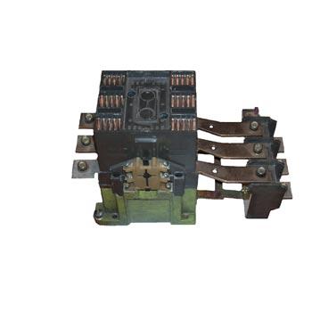 Пускатель  ПМА 5202 110В (не выпускают, аналог ПМ12-100200)