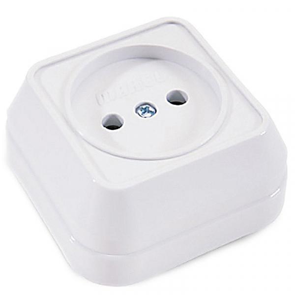 Makel  Менекше  Белый Розетка IP20 открытая установка 45102